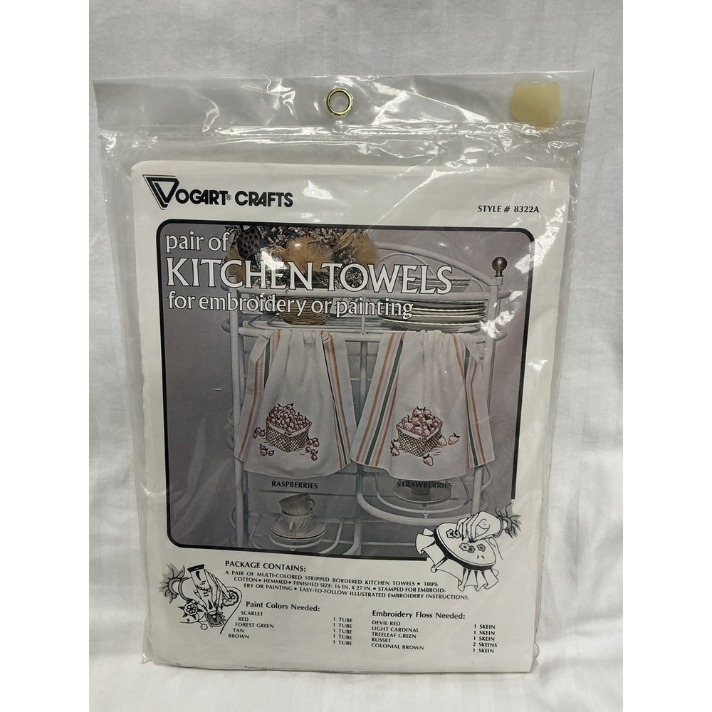 1977 Vogart Kitchen Towels Raspberries & Strawberries Embroidery Or Painting NIP